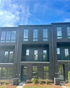 2680 Mackintosh Ct #30
