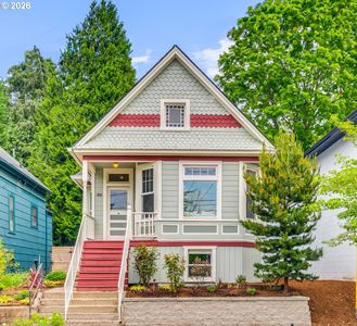648 SE 20th Ave
