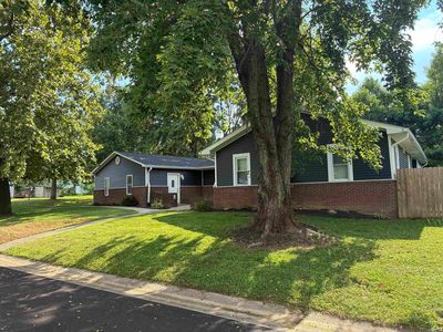 Property at 608 S Indiana St, Bicknell, IN