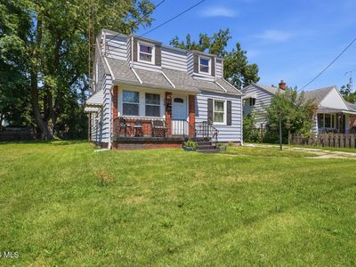 1934 Berdan Ave