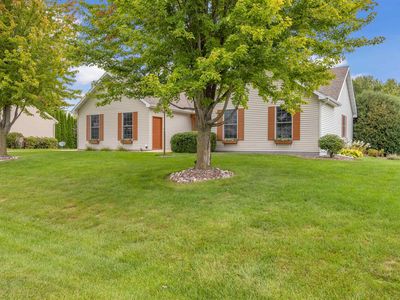 N6519 Canterbury Ln