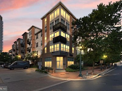 1201 E West Hwy APT 212