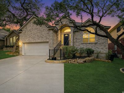 14618 Triple Crown