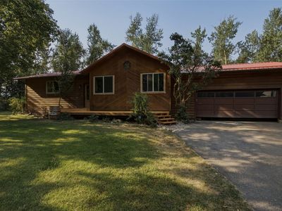 19525 E Mullan Rd