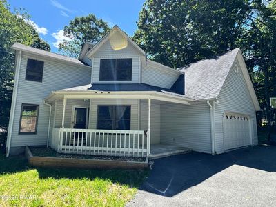 112 N Ridge Dr