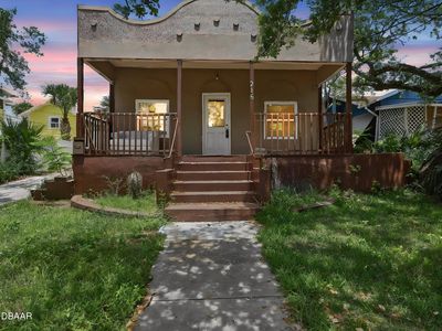 215 S Oleander Ave