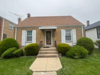 5610 N Ottawa Ave
