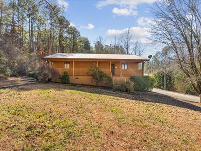 1352 Pleasant Grove Dr NE