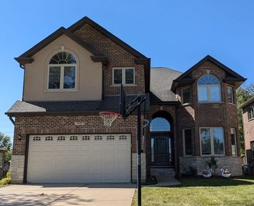 1470 Oxford Rd