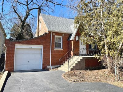 3846 Sterling Rd