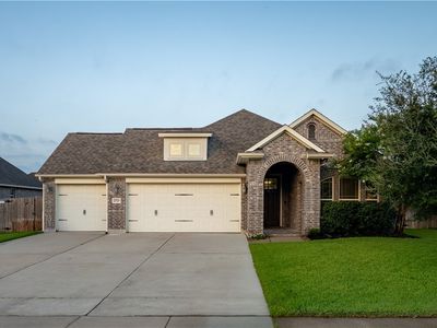 2928 Archer Dr