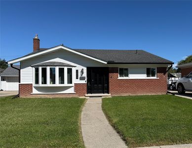 Property at 2804 Dunlop St, Trenton, MI