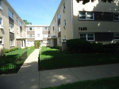7235 N Hamilton Ave APT 3D