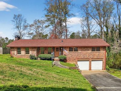 2569 Skylane Dr