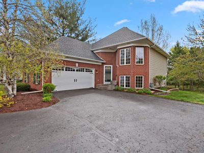 2100 Hunter Hill Ct