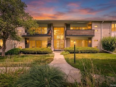 8513 Kennedy Cir Unit 4