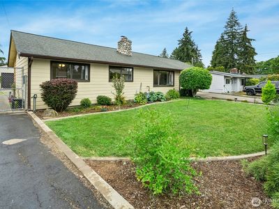 237 S 186th Street