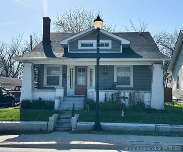 1513 Spring Street