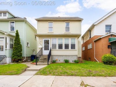 126 E Henry St