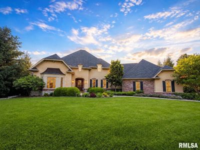3023 W Pilgrims Way