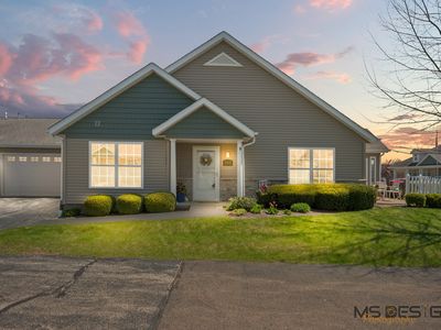 2105 Waterbury Ln W #2105