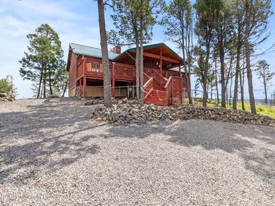 111 Pine Dr