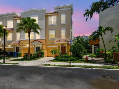 3174 Bayshore Oaks Dr