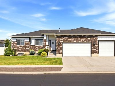 3518 S 4875 W