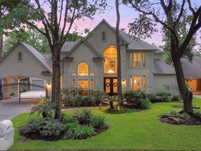 7027 Centre Oaks Dr