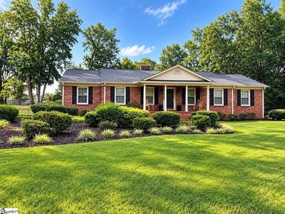 103 Knollview Dr