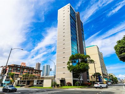 1114 Punahou St APT 3B