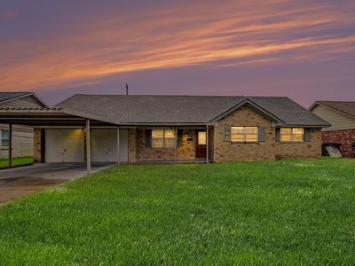 2717 Hillshire Dr