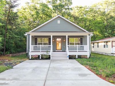 Property at 230 12th St, Colonial Beach, VA