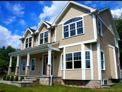 21 S Lake Shore Dr
