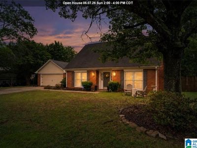 735 Fair Oaks Ln