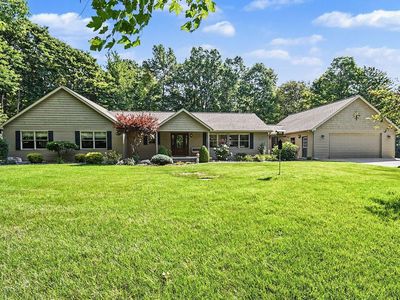6333 Blackmar Rd