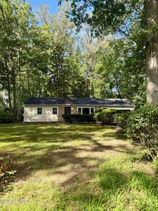 5045 Fairgreen Dr