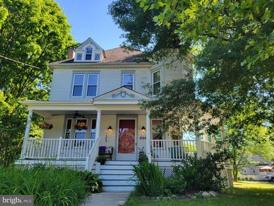 800 Belmont Ave