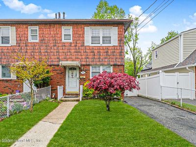 176 Tysens Ln