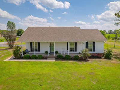 109 Eastland Country Cv