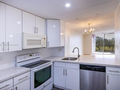19701 SW 114th Ave APT 364