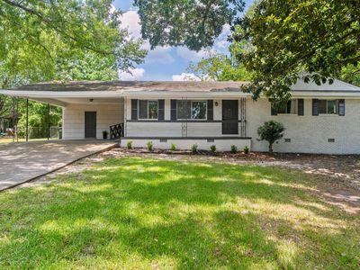 1109 Velma St