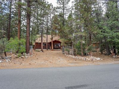 630 Pine Ln