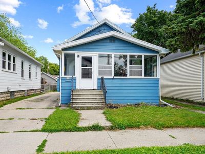 Property at 644 Jefferson St, Oshkosh, WI