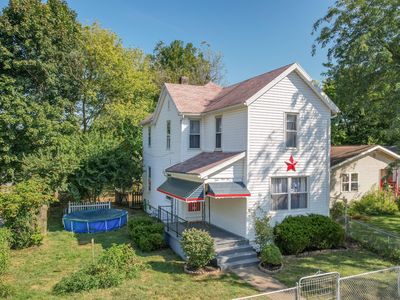 456 Sherman Ave
