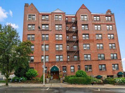 19 S Broadway #4F