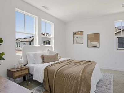 244 Pico Ave #4