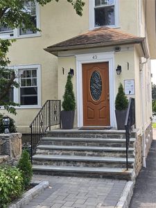 43 Davis Avenue