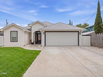 22519 Lakeview Dr
