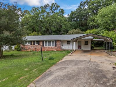 104 Henry Ave